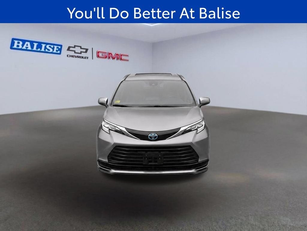 2023 Toyota Sienna — interior view